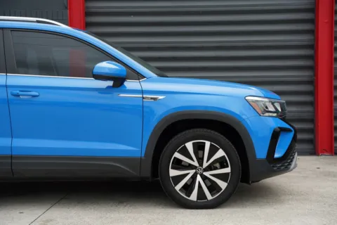 Another view of 2023 Volkswagen Taos 1.5T SE for sale in Hollywood, FL at Gravity Autos Hollywood