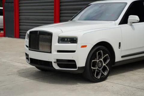 Photos of 2022 Rolls-Royce Cullinan Black Badge for sale in Hollywood, FL at Gravity Autos Hollywood