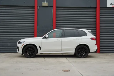 More photos of 2022 BMW X5 sDrive40i at Gravity Autos Hollywood, FL