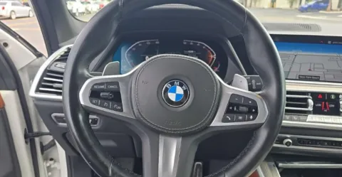 Another view of 2022 BMW X5 sDrive40i for sale in Hollywood, FL at Gravity Autos Hollywood