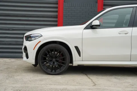 More photos of 2022 BMW X5 sDrive40i at Gravity Autos Hollywood, FL