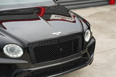 Another view of 2021 Bentley Bentayga V8 for sale in Hollywood, FL at Gravity Autos Hollywood