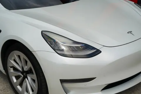 More photos of 2021 Tesla Model 3 Standard Range Plus at Gravity Autos Hollywood, FL
