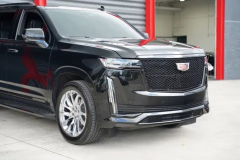 Another view of 2023 Cadillac Escalade ESV Premium for sale in Hollywood, FL at Gravity Autos Hollywood