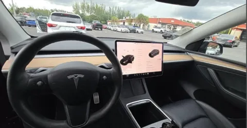 More photos of 2023 Tesla Model Y Performance at Gravity Autos Hollywood, FL
