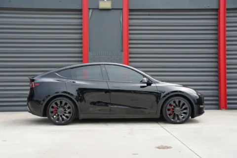More photos of 2023 Tesla Model Y Performance at Gravity Autos Hollywood, FL