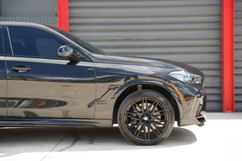 Photos of 2022 BMW X6 M for sale in Hollywood, FL at Gravity Autos Hollywood