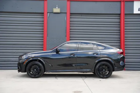 More photos of 2022 BMW X6 M at Gravity Autos Hollywood, FL