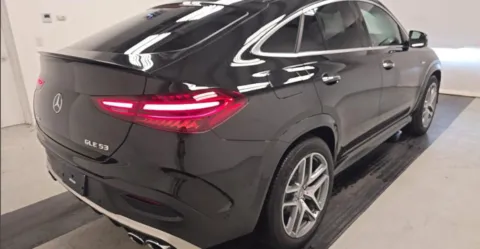 Photos of 2026 Mercedes-Benz GLE 53 AMG for sale in Hollywood, FL at Gravity Autos Hollywood