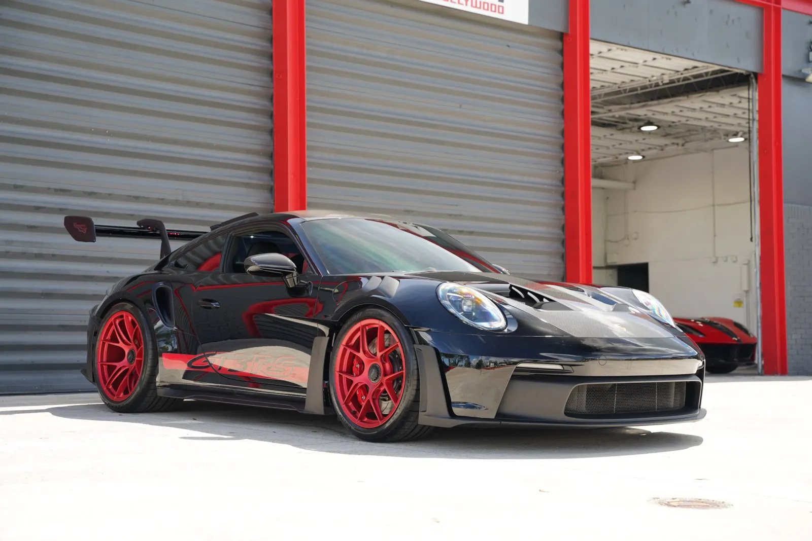 2025 Porsche 911 GT3 RS - Photo 8