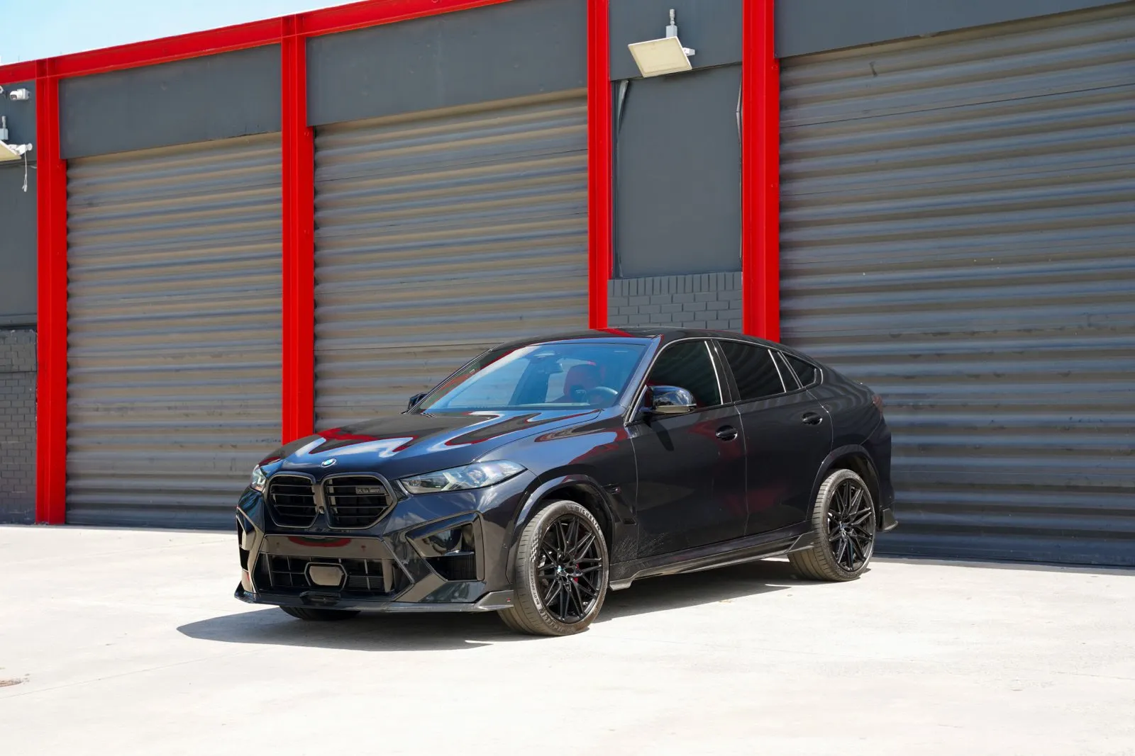 2025 BMW X6 M