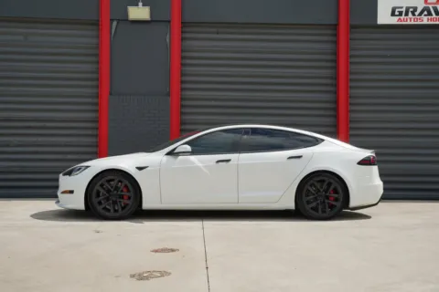 More photos of 2025 Tesla Model S Plaid at Gravity Autos Hollywood, FL