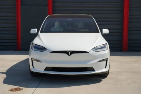 Photos of 2022 Tesla Model X for sale in Hollywood, FL at Gravity Autos Hollywood