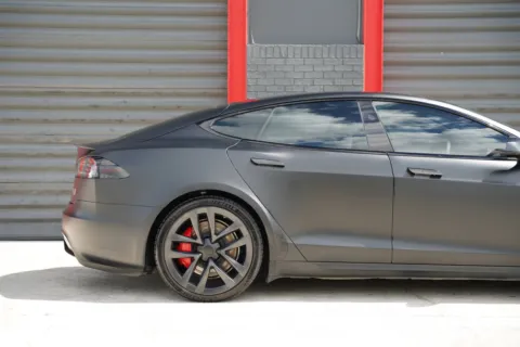 More photos of 2023 Tesla Model S Plaid at Gravity Autos Hollywood, FL