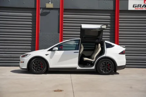 Another view of 2023 Tesla Model X Plaid for sale in Hollywood, FL at Gravity Autos Hollywood