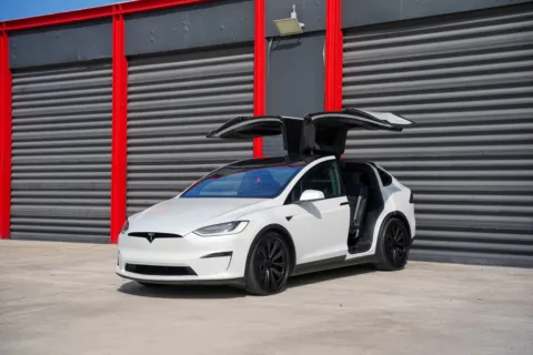 White 2023 Tesla Model X Standard Range for sale in Hollywood, FL