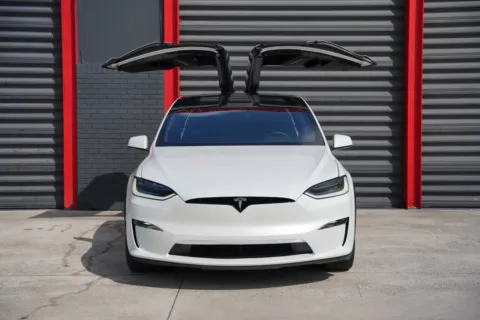 More photos of 2023 Tesla Model X Standard Range at Gravity Autos Hollywood, FL