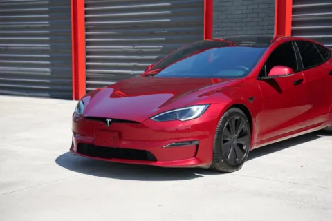 Another view of 2024 Tesla Model S Plaid for sale in Hollywood, FL at Gravity Autos Hollywood