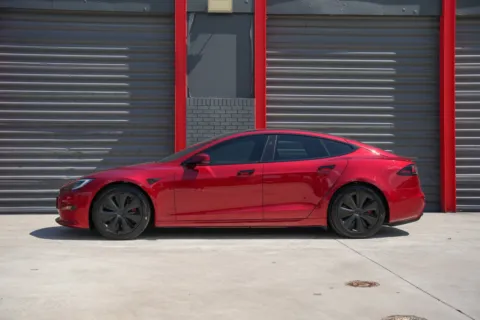Photos of 2024 Tesla Model S Plaid for sale in Hollywood, FL at Gravity Autos Hollywood
