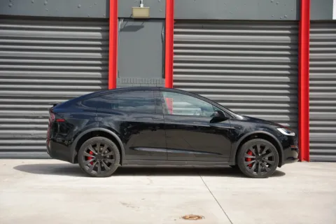 More photos of 2023 Tesla Model X Plaid at Gravity Autos Hollywood, FL