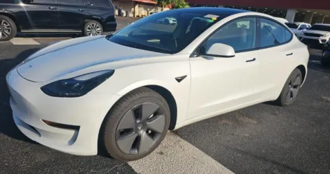 White 2023 Tesla Model 3 for sale in Hollywood, FL