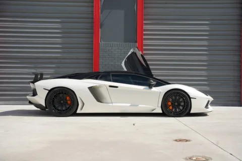 Another view of 2015 Lamborghini Aventador LP 700-4 for sale in Hollywood, FL at Gravity Autos Hollywood