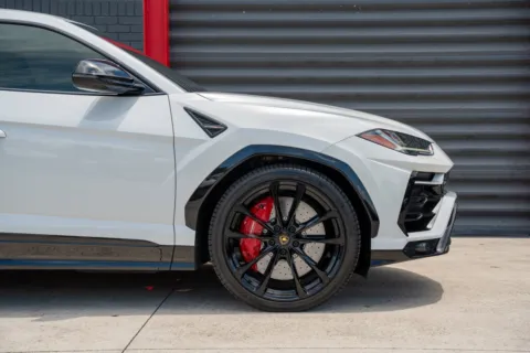 Photos of 2022 Lamborghini Urus for sale in Hollywood, FL at Gravity Autos Hollywood