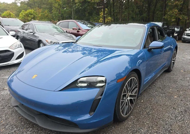 2022 Porsche Taycan