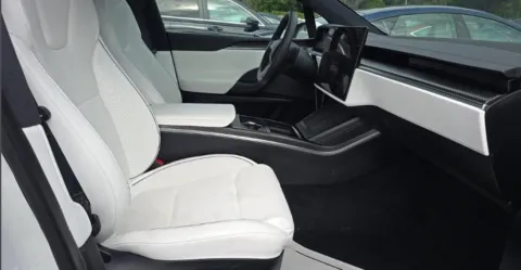Photos of 2023 Tesla Model X Plaid for sale in Hollywood, FL at Gravity Autos Hollywood