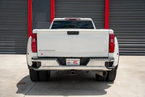 More photos of 2024 Chevrolet Silverado 3500HD LT at Gravity Autos Hollywood, FL