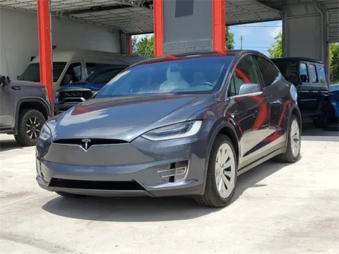 Gray 2017 Tesla Model X 75D for sale in Hollywood, FL