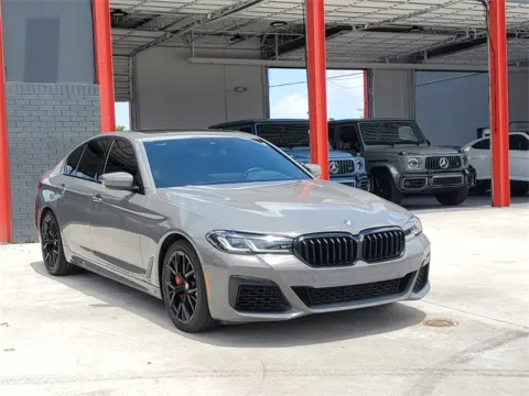Photos of 2022 BMW 5 Series 540i for sale in Hollywood, FL at Gravity Autos Hollywood