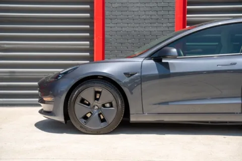 More photos of 2021 Tesla Model 3 Long Range at Gravity Autos Hollywood, FL