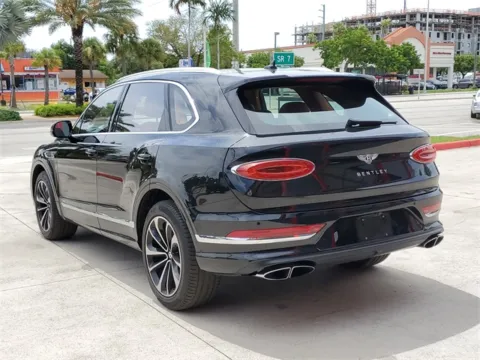 More photos of 2022 Bentley Bentayga S at Gravity Autos Hollywood, FL