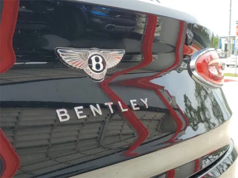 More photos of 2022 Bentley Bentayga S at Gravity Autos Hollywood, FL