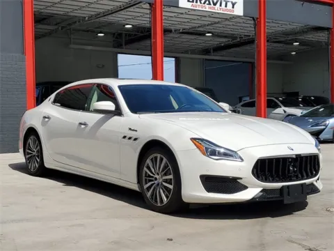 Photos of 2022 Maserati Quattroporte Modena for sale in Hollywood, FL at Gravity Autos Hollywood