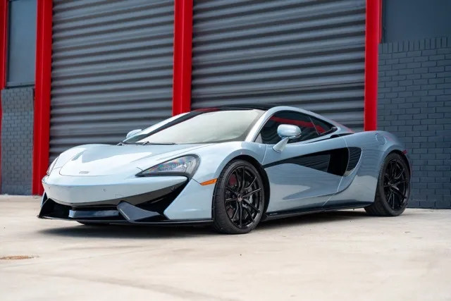 Blue 2018 McLaren 570GT for sale in Hollywood, FL