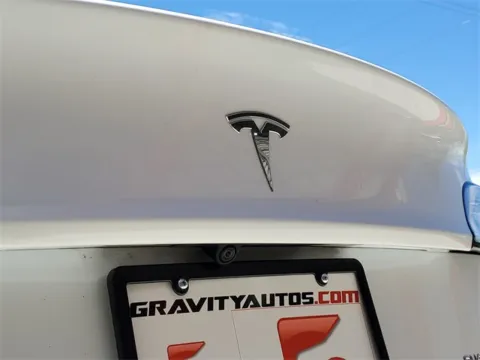 More photos of 2022 Tesla Model 3 Long Range at Gravity Autos Hollywood, FL