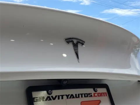 More photos of 2022 Tesla Model 3 Long Range at Gravity Autos Hollywood, FL