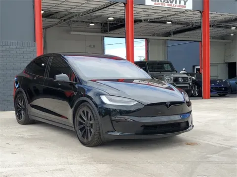 Photos of 2022 Tesla Model X Plaid for sale in Hollywood, FL at Gravity Autos Hollywood