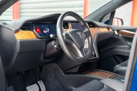 More photos of 2020 Tesla Model X Performance at Gravity Autos Hollywood, FL