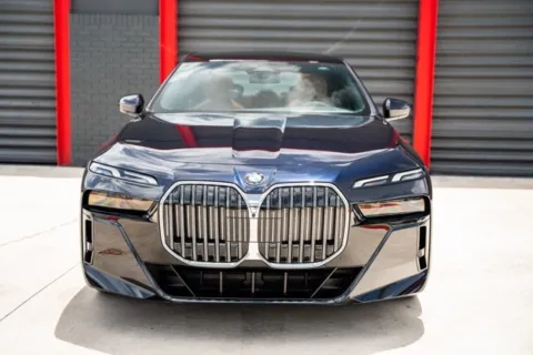 Photos of 2023 BMW 7 Series 740i for sale in Hollywood, FL at Gravity Autos Hollywood