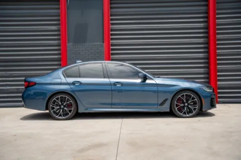 Photos of 2023 BMW 5 Series 540i for sale in Hollywood, FL at Gravity Autos Hollywood