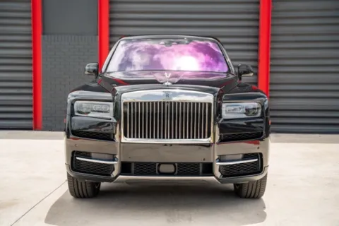 Photos of 2022 Rolls-Royce Cullinan for sale in Hollywood, FL at Gravity Autos Hollywood