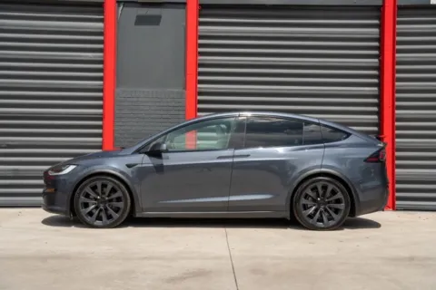 More photos of 2022 Tesla Model X Plaid at Gravity Autos Hollywood, FL