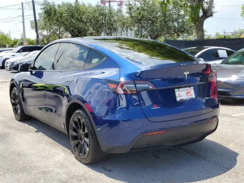 More photos of 2023 Tesla Model Y Long Range at Gravity Autos Hollywood, FL