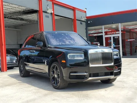 Photos of 2020 Rolls-Royce Cullinan for sale in Hollywood, FL at Gravity Autos Hollywood