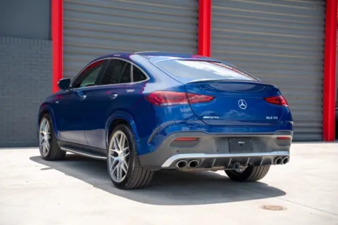 Photos of 2021 Mercedes-Benz GLE 53 AMG for sale in Hollywood, FL at Gravity Autos Hollywood