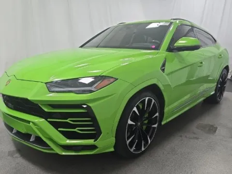Green 2021 Lamborghini Urus for sale in Hollywood, FL