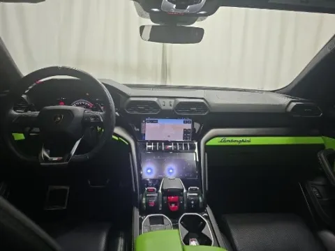 More photos of 2021 Lamborghini Urus at Gravity Autos Hollywood, FL